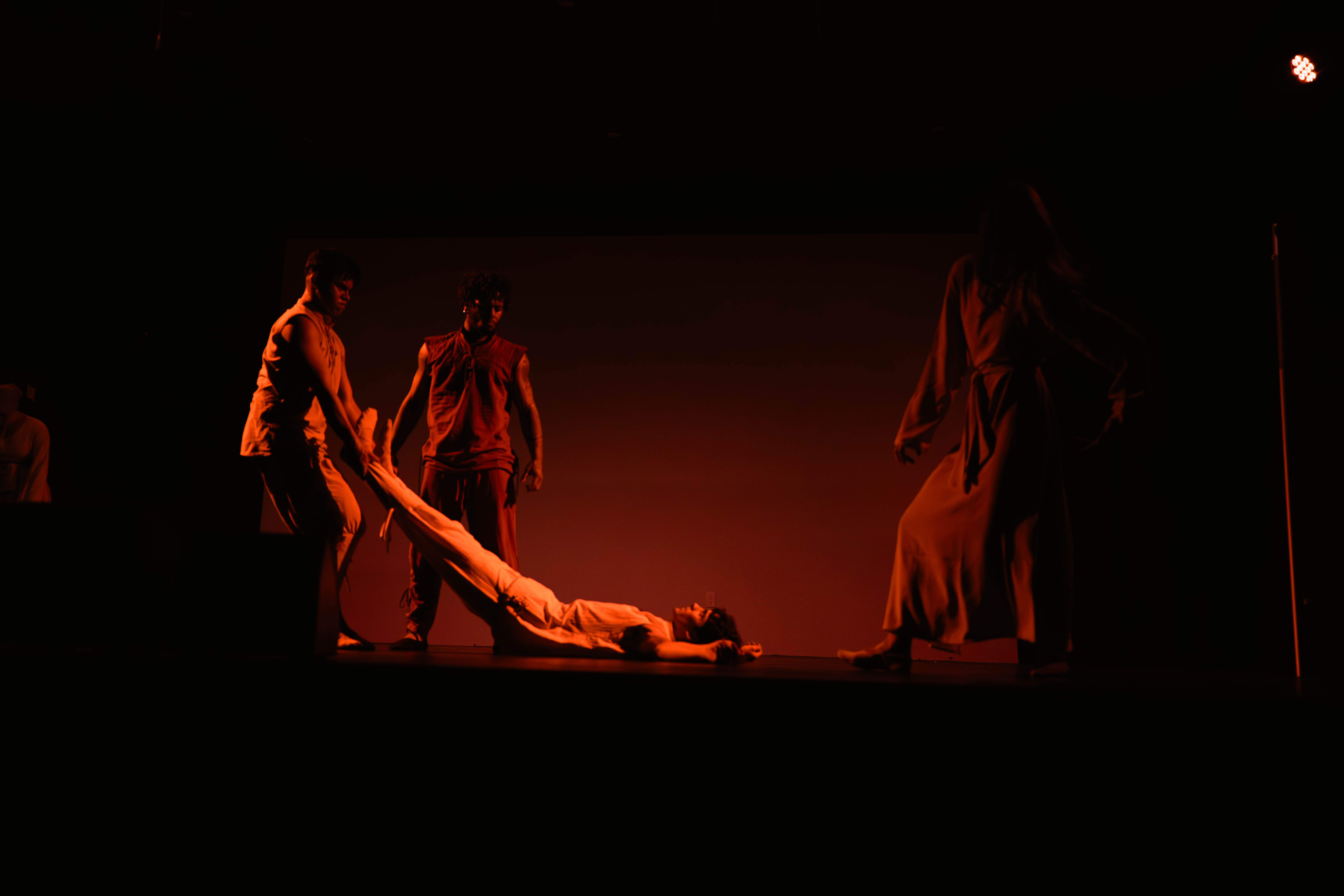 VelaDance theatrical storytelling through contemporary dance — New Jersey dance company